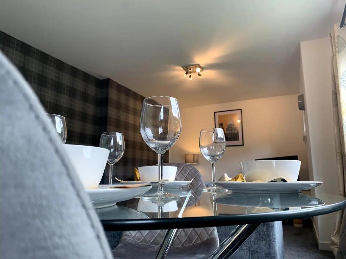 Modern 2 Bedroom Flat With Free Parking In Cambuslang, Γλασκώβη Εξωτερικό φωτογραφία