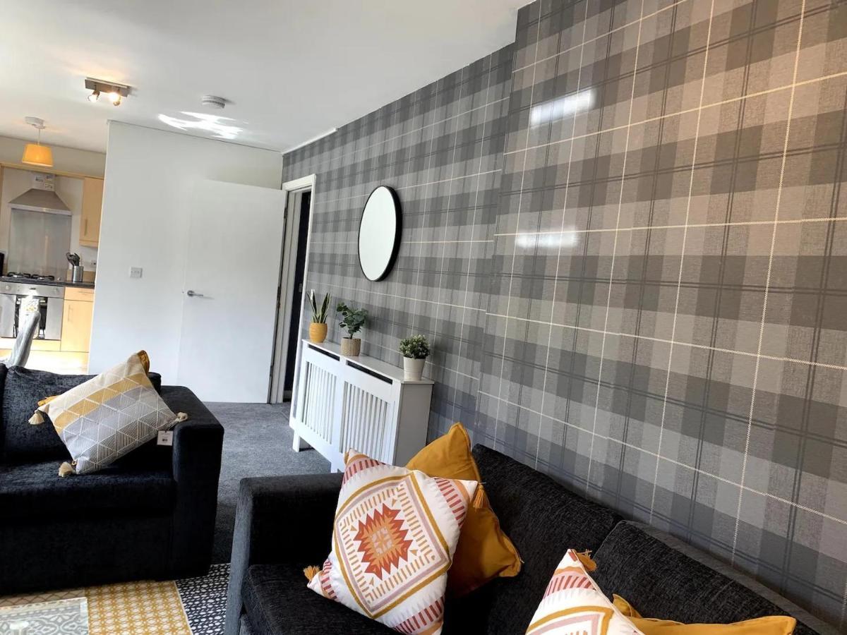 Modern 2 Bedroom Flat With Free Parking In Cambuslang, Γλασκώβη Εξωτερικό φωτογραφία